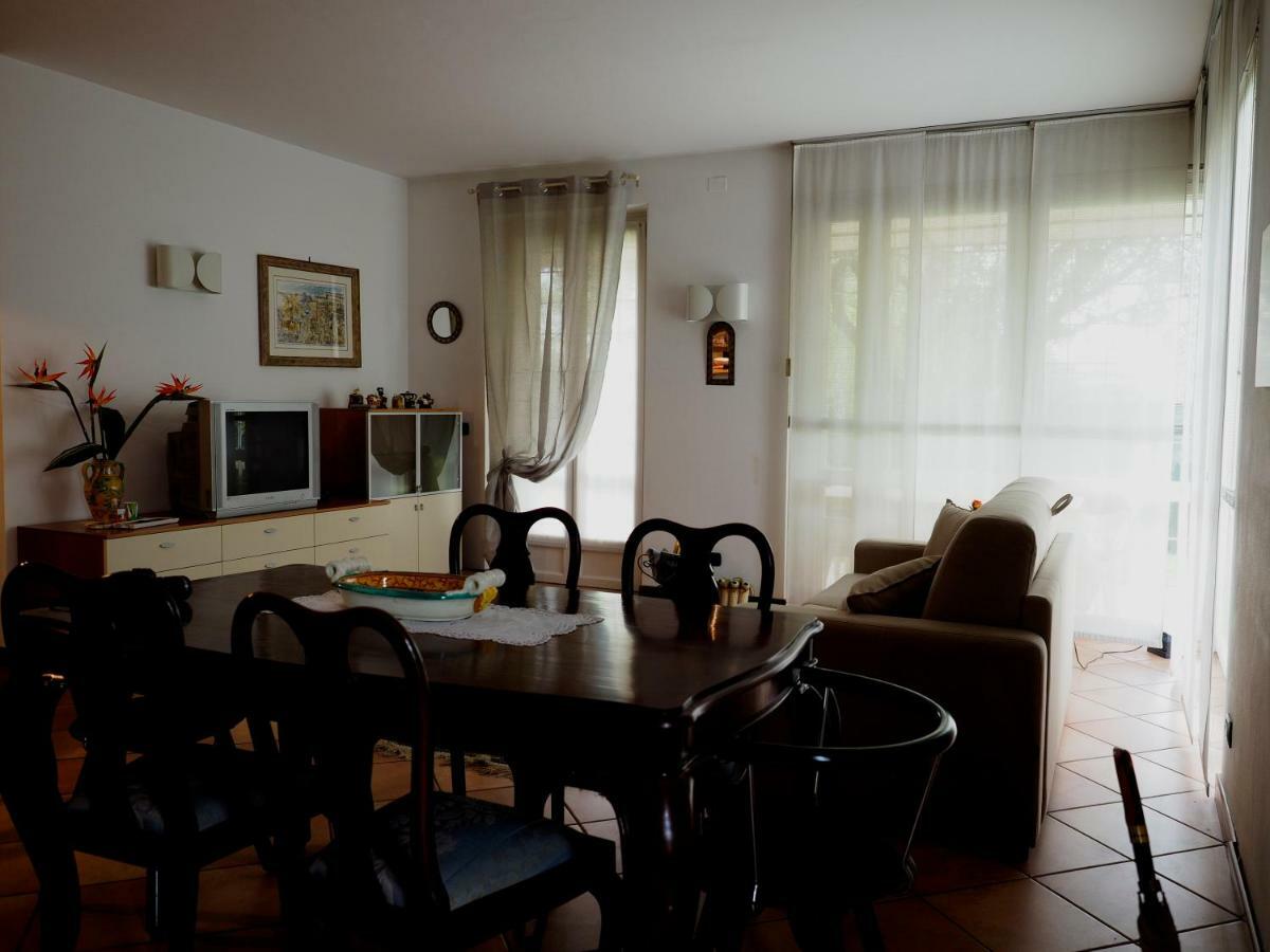 Casa Vacanze Stefy Пескантина Экстерьер фото