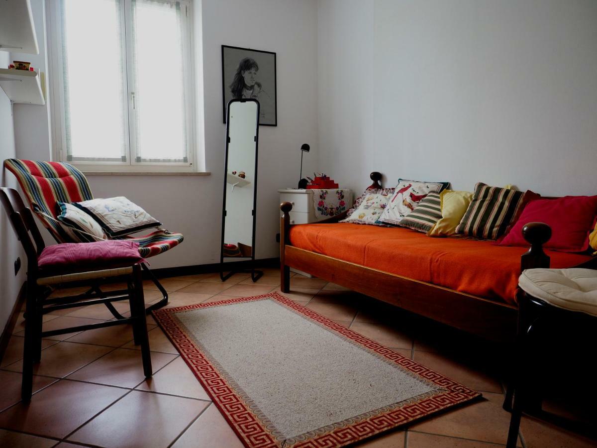 Casa Vacanze Stefy Пескантина Экстерьер фото